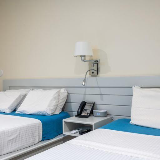 Leelas Villa Inn Flesherton Екстериор снимка
