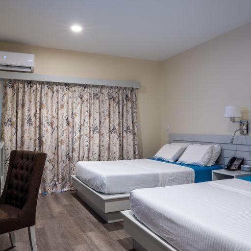 Leelas Villa Inn Flesherton Екстериор снимка