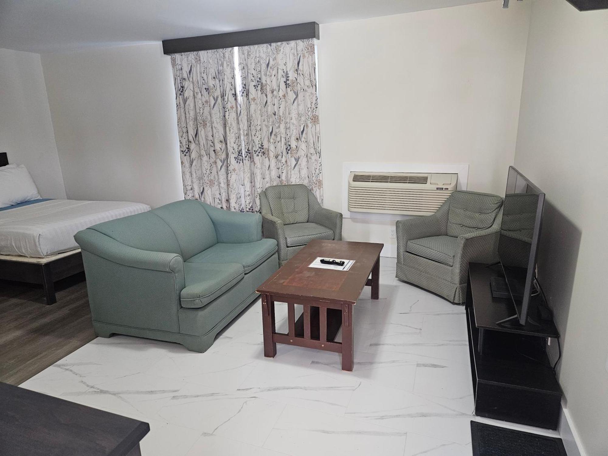Leelas Villa Inn Flesherton Екстериор снимка