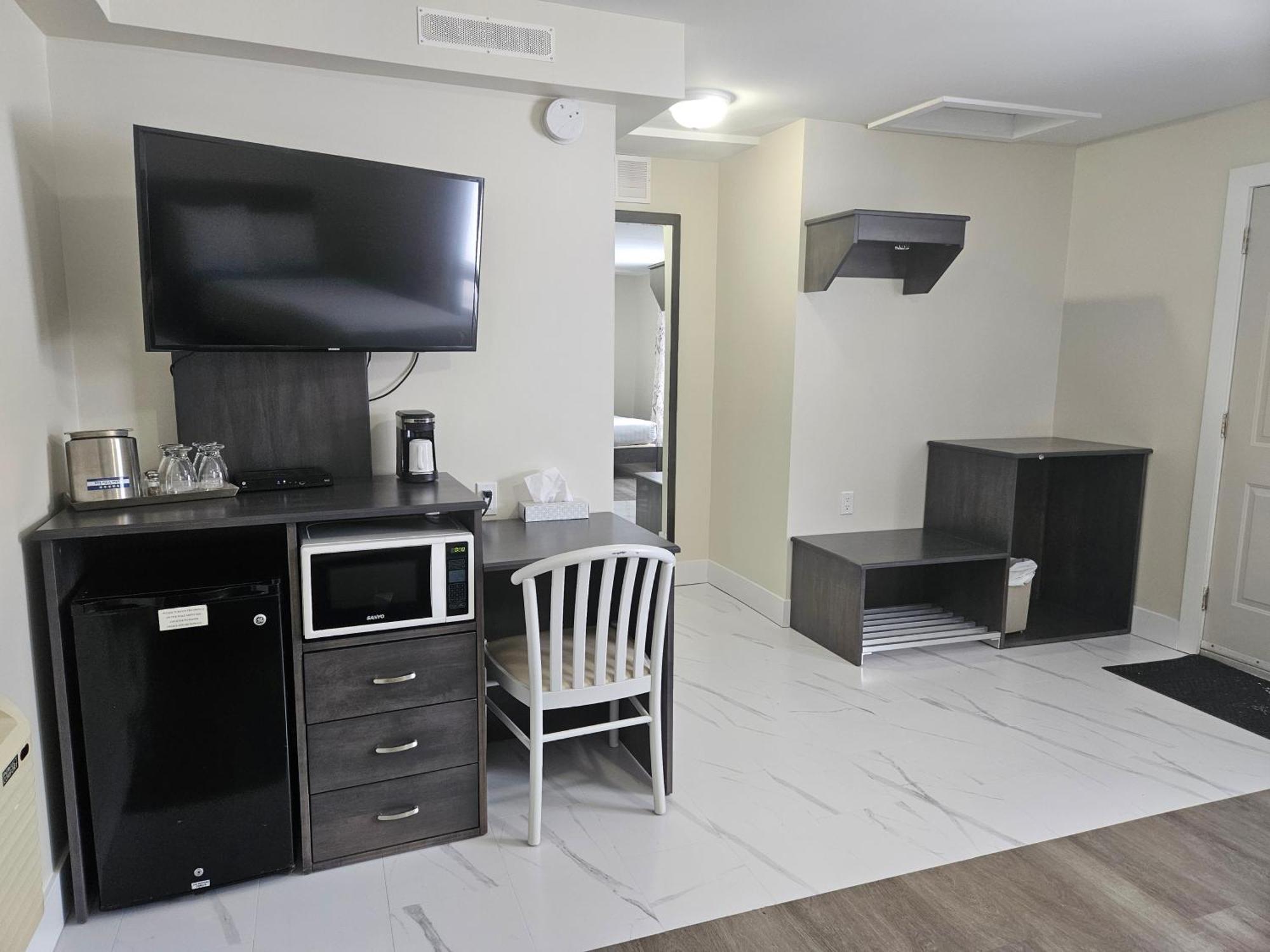 Leelas Villa Inn Flesherton Екстериор снимка