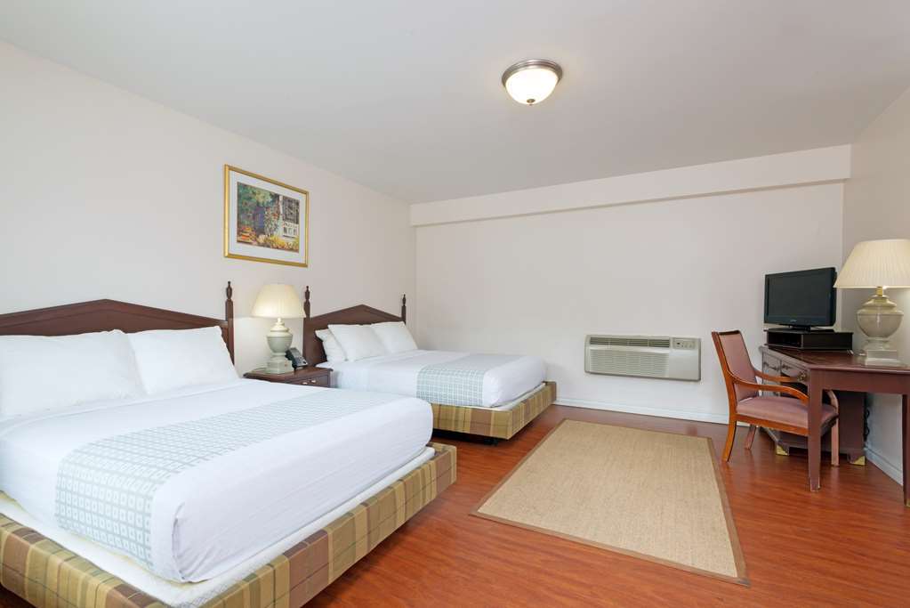 Leelas Villa Inn Flesherton Стая снимка